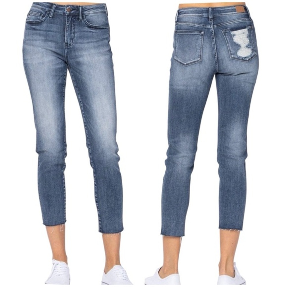 Judy Blue High Waist Raw Hem Ripped Pocket Relaxed Fit Super Stretch Denim Jeans